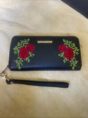 Rampage wristlet/wallet